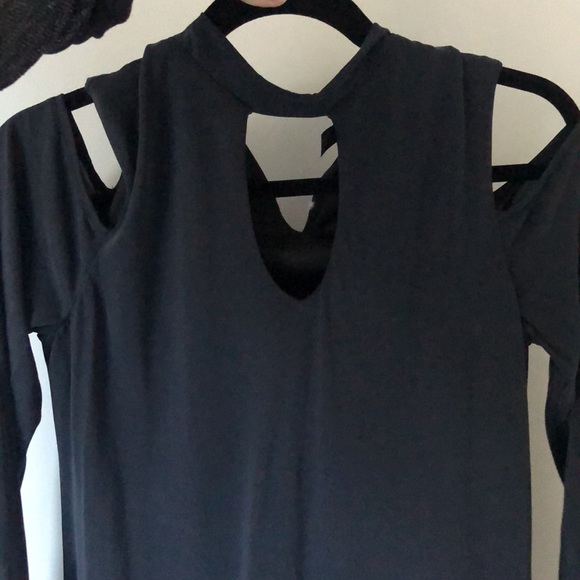 HIGH NECK LONG SLEEVE CUT OUT DRESS - Picture 4 of 5